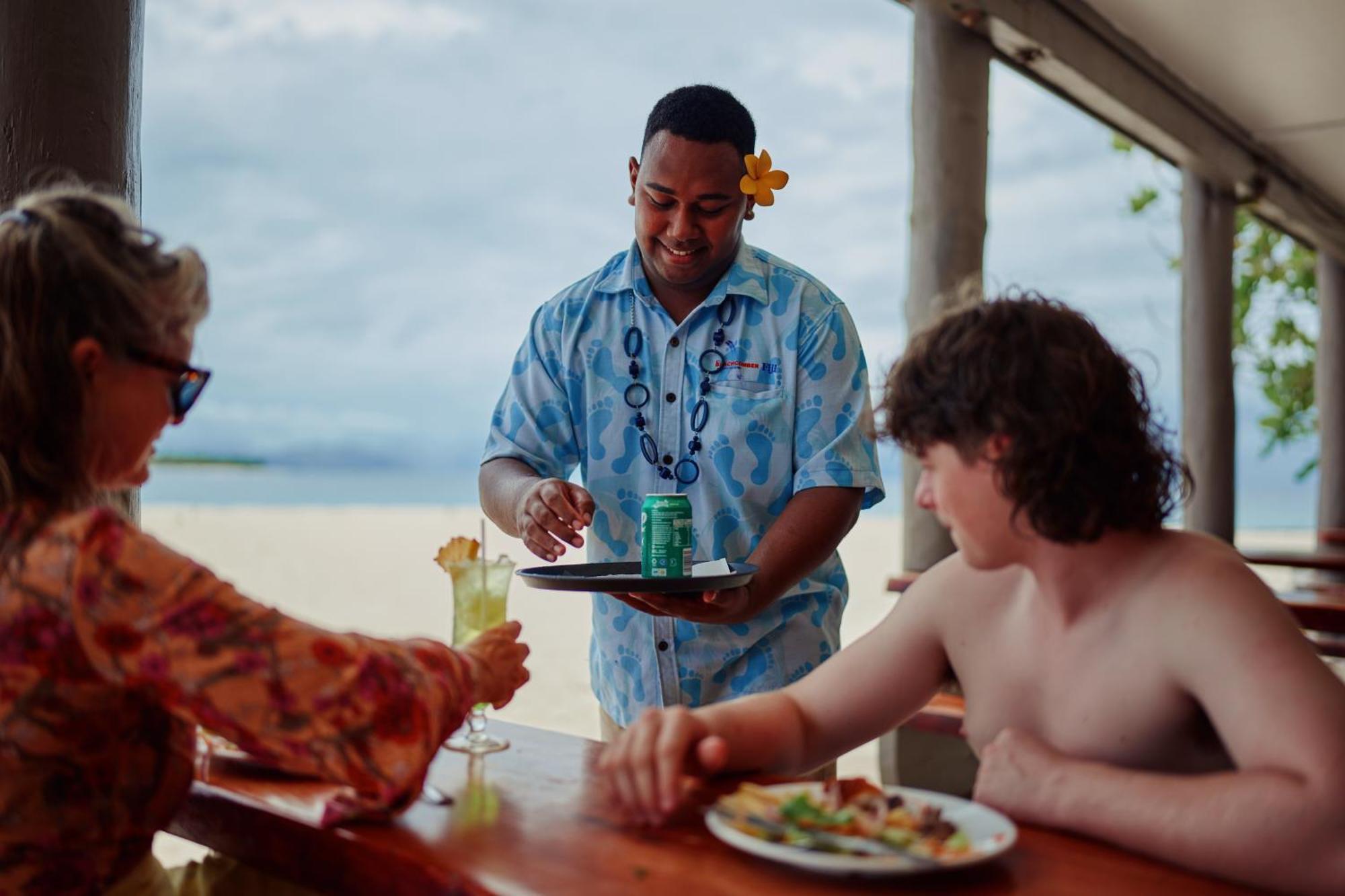 Beachcomber Island Resort Exterior foto
